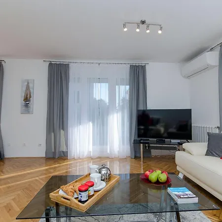 Gilda Lux Apartment Split