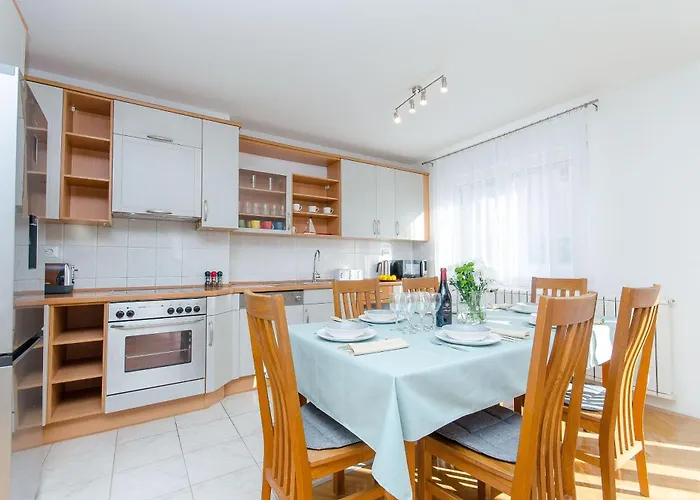 아파트 Gilda Lux *